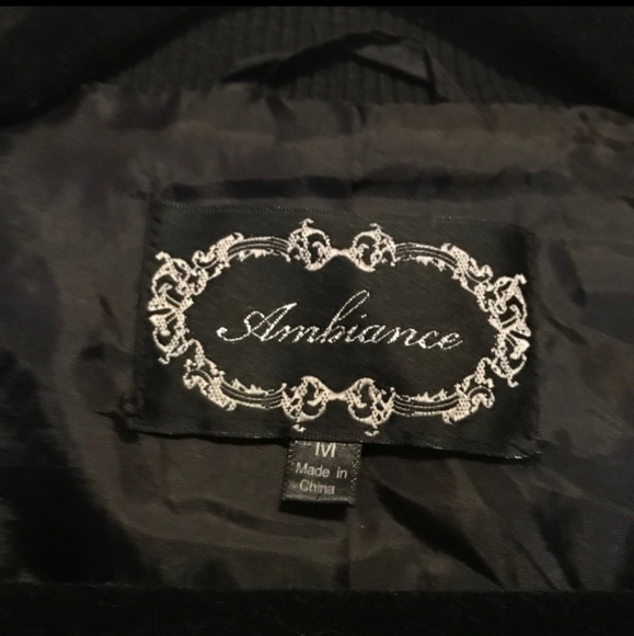 Super cute Black Jacket!! - Picture 3 of 3